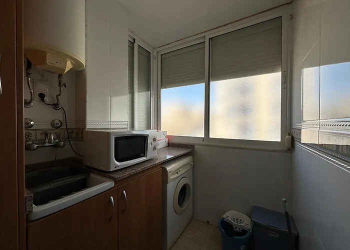 Voramar Vi Piles